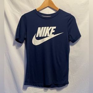 Nike T-Shirt